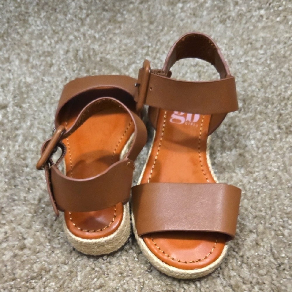 Gianni Bini Tan Kids Sandals